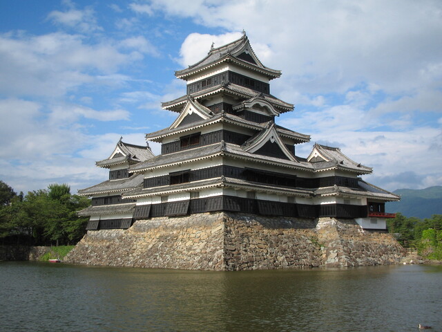 松本城